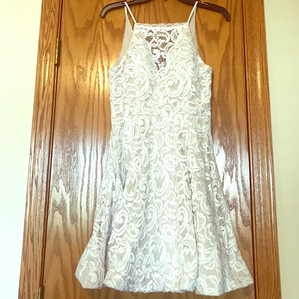 White lace dress